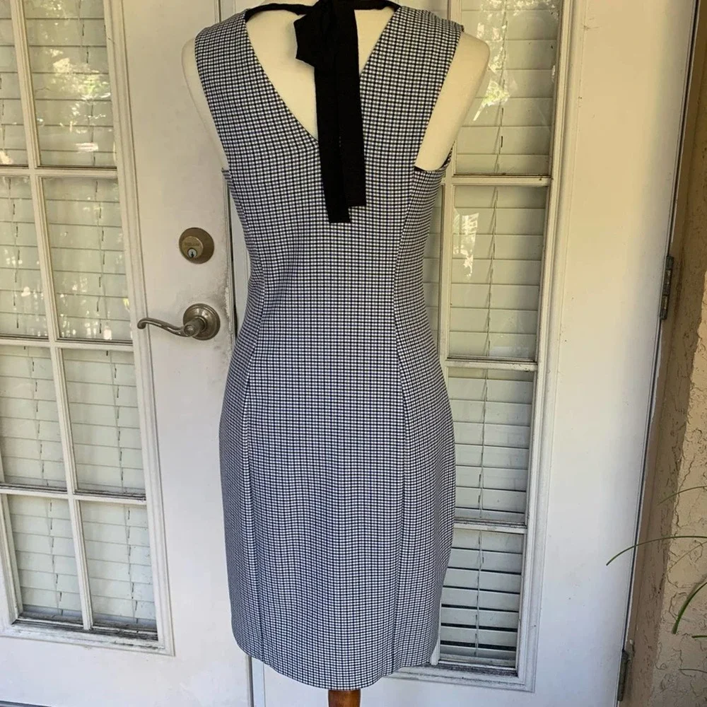 Banana Republic Gingham Sleeveless Dress Navy - Picture 6 of 6